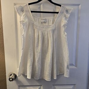 Women's White Ruffled Top